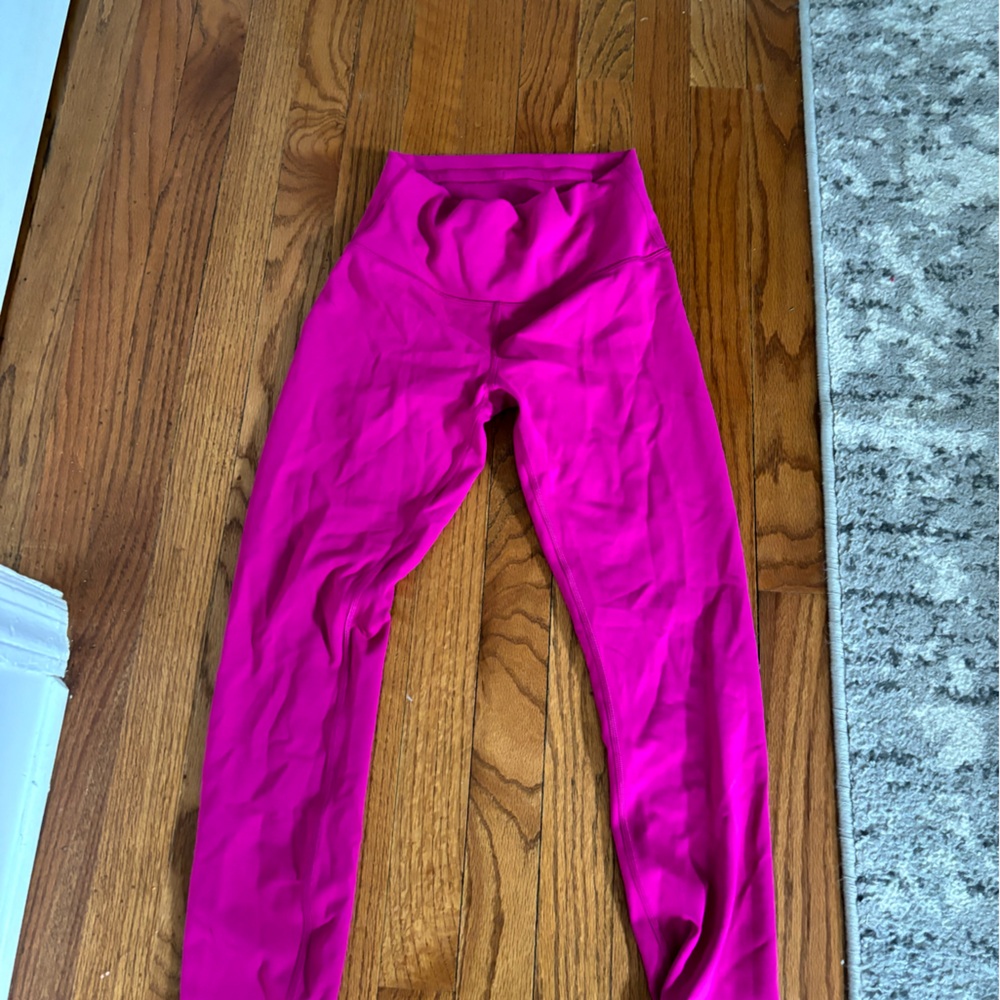 - lulu leggings